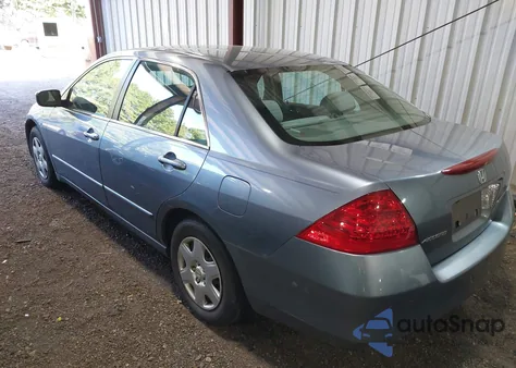 2007 Honda Accord 2.4 Lx из США, поврежденный, VIN 1HGCM56417A025326